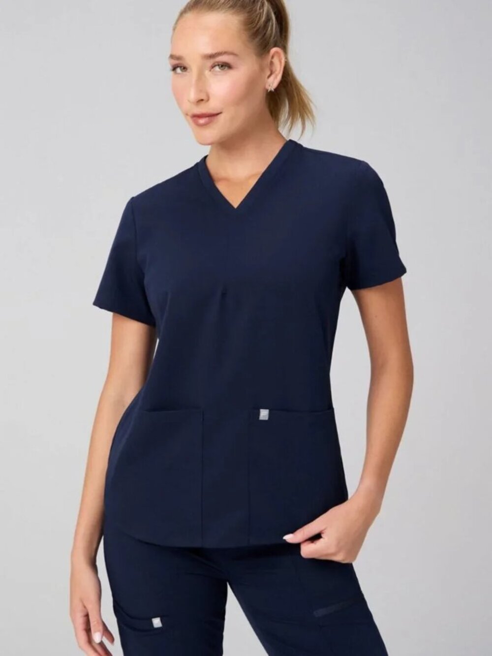Fabletics Women's Navy Method 2 Pocket Scrub Top